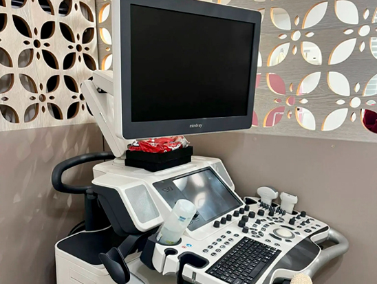 Aparelho de ultrassom vascular da Vein Vitae no consultório