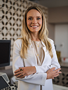 Retrato da Dra. Adriana Pires Smaniotto Linhares, cirurgiã vascular da Vein Vitae